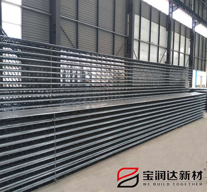郑州崔总与宝润达签订钢筋桁架楼承板8000平方